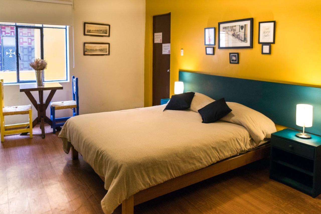 Flying Dog Hostel Lima Buitenkant foto